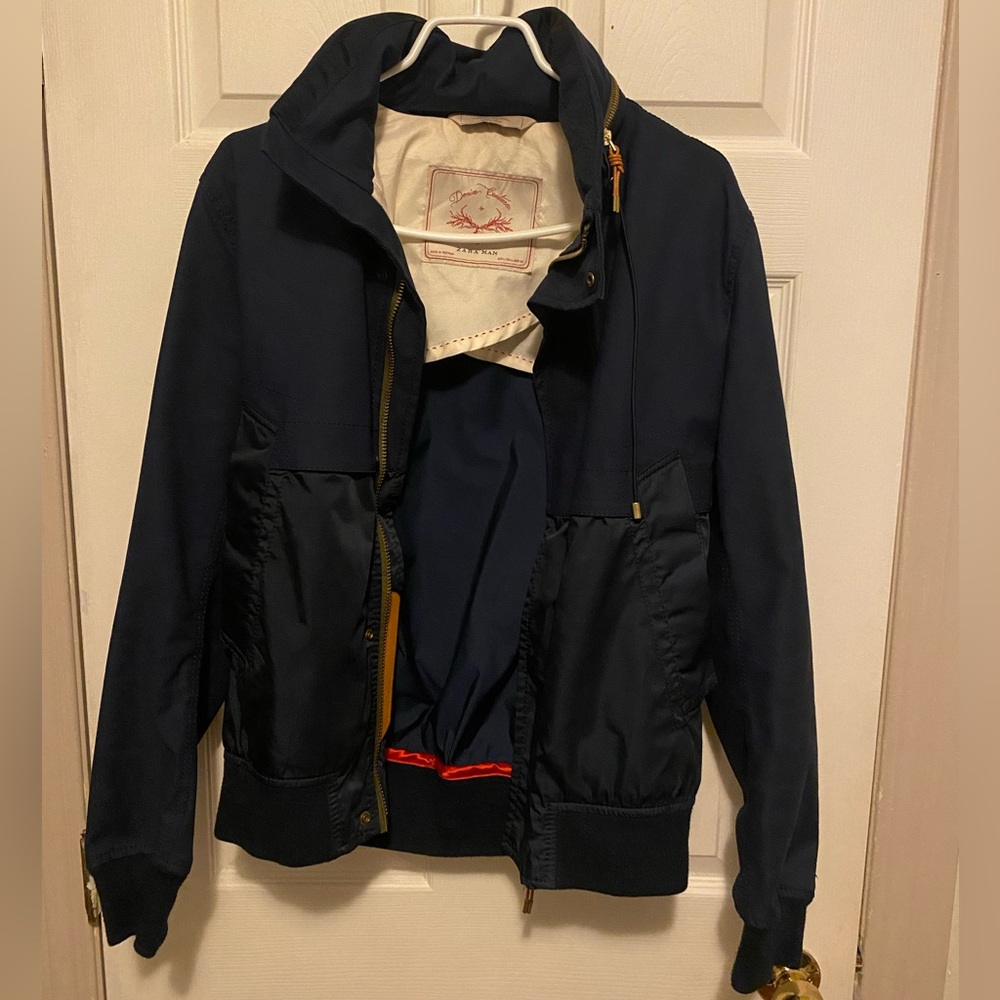 Zara Jacket -Sz M- Used-like-New Hidden Hood